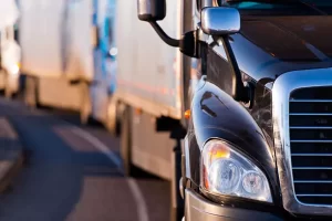 The best lawyers specialized in traffic accidents with trucks how to choose them