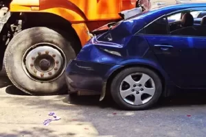 What to do in case of truck accidents